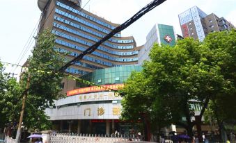 Nanchang Jiale Hotel (People's Park Subway Station)