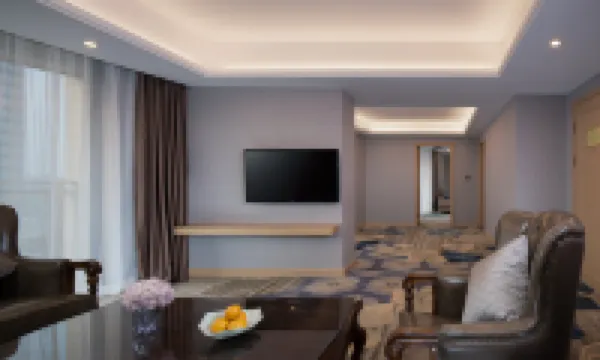 Vienna International Hotel (Yangjiang Donghuicheng International Branch)