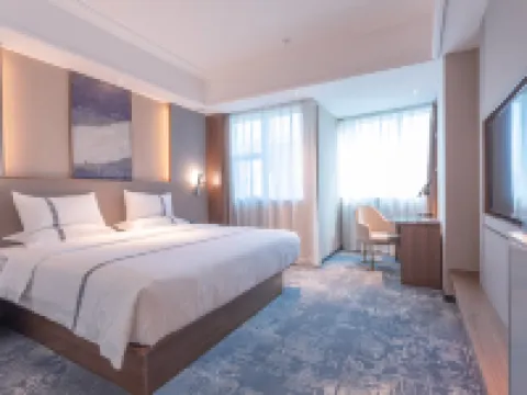 Yeste International Hotel Jinhu Plaza, South Lake Park Subway Station Hotels near City Top