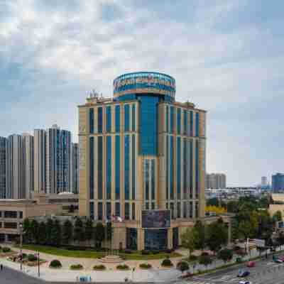 崇州中勝大酒店 Hotel Exterior