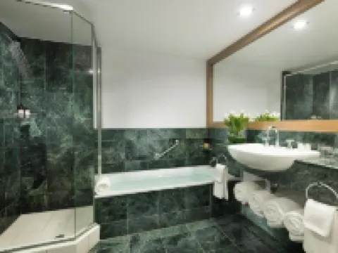 Sofitel Gold Coast Broadbeach Hotels in Broadbeach