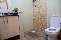 Sherry Homes - Heri