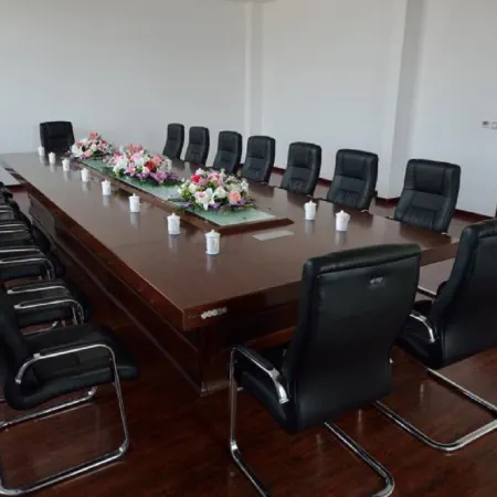 Qin  Hai International Hotel
