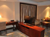 上海莎海国际酒店 - 豪华大床房