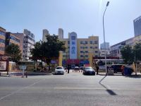 派酒店(沭阳三匹马商业广场天鹅湖店) - 酒店外部