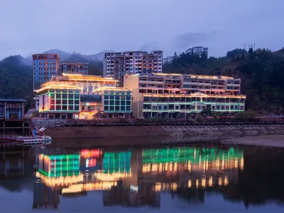 JingHu  Resort Hotel Hotel dekat Jinxiu National Folkway Pedestrian Street