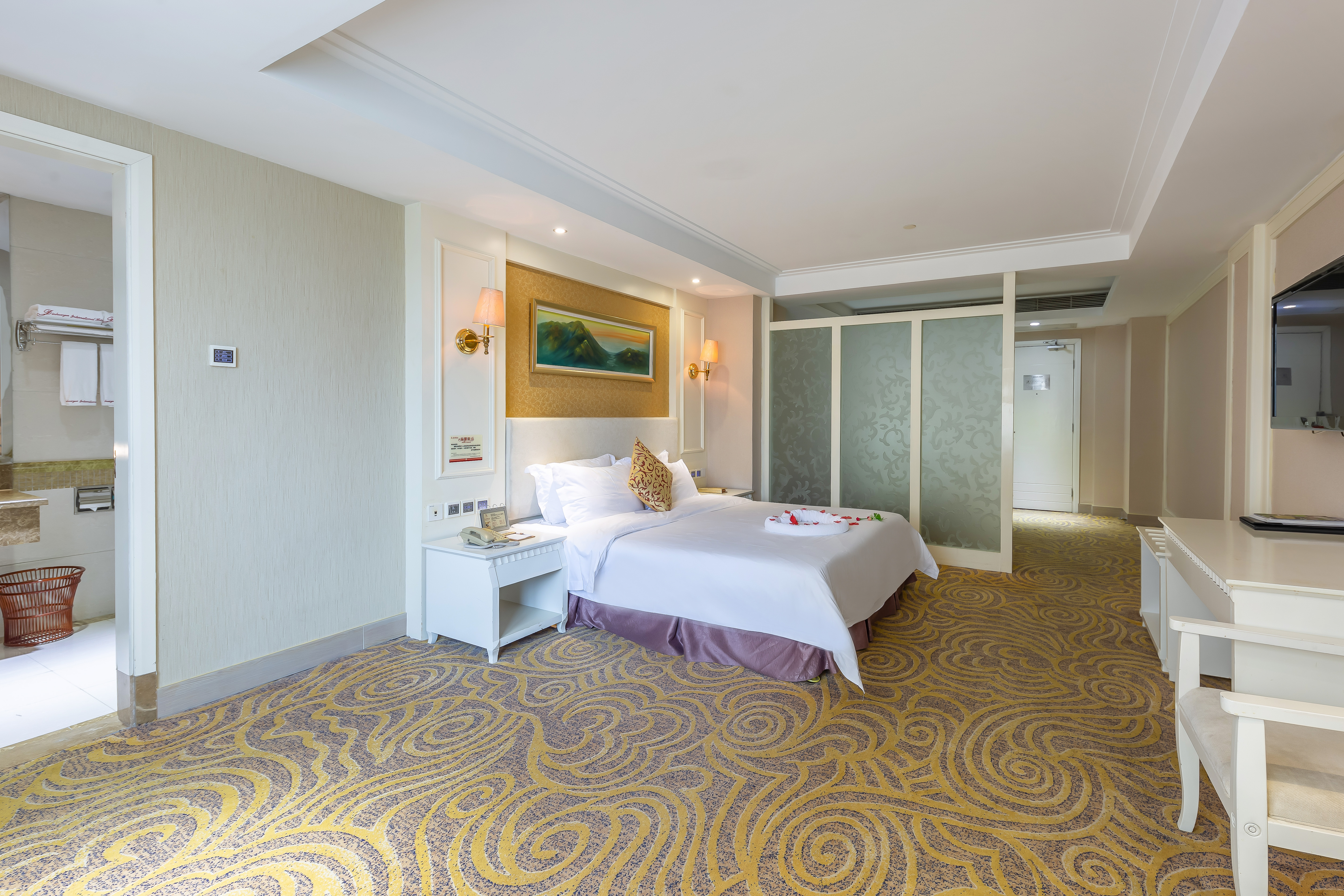 Jinhuayue International Hotel Over view