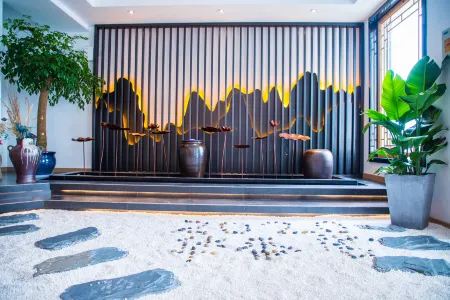 Huaxiangju Hotel