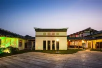 潮漫飯店（龍虎山風景區遊客中心店） 象鼻山地質公園附近的飯店