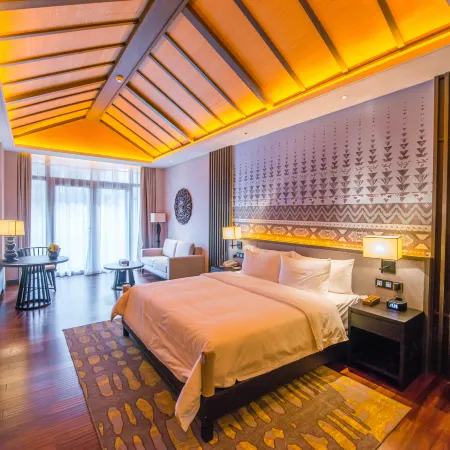 Qihe Peacock King Hot Spring Hotel Hotels in Qihe County