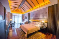 Qihe Peacock King Hot Spring Hotel Hotel a Qihe