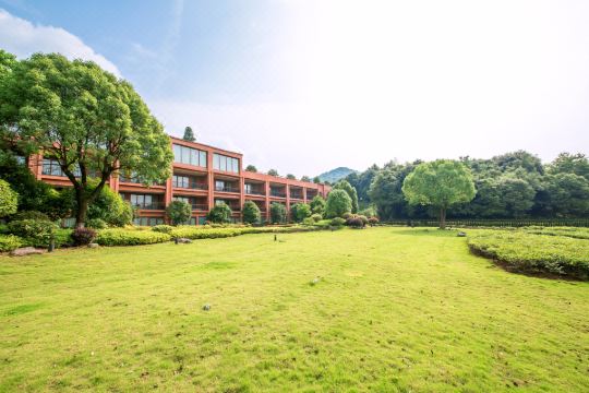 赤壁春泉庄酒店