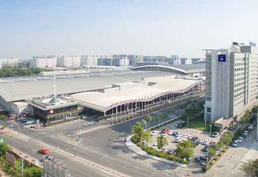 노보텔 객실 내부