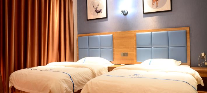 Huaxing Hotel Отели в г. Саньсуй