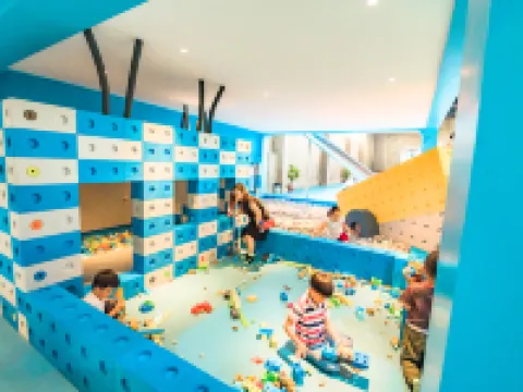 Mogan Mountain Senbo nature park&resort Hoteles en Deqing