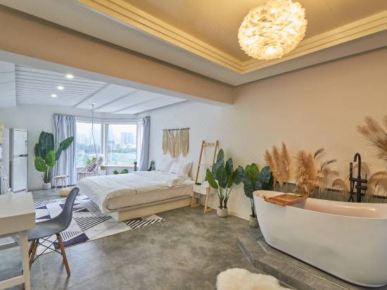 Boke Hotel Xiaozhai Subway Station Store Xi An Updated 22 Room Price Reviews Deals Trip Com