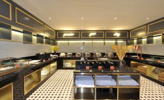 City Select Hotel (339 Tianfu Panda Tower Shop, Chunxi Road, Chengdu)