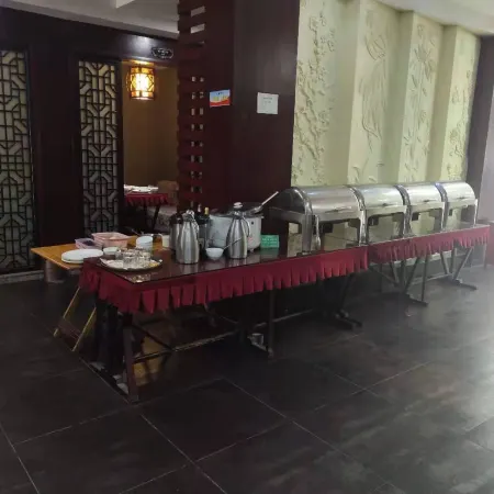 7 Jia Hotel