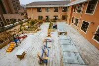 Huayu Fashion Hotel (Songshan Road People's Government Branch, Gongyi)