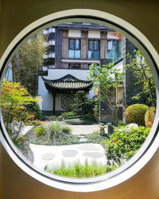 Starway Hotel (Dujiangyan Scenic Area Nanqiao) - 3-Star