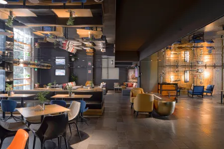 CitiGO Hotel, West Nanjing Road, Jing'an Temple, Shanghai Отели рядом с достопримечательностью «Former Residence of Chen Lifu»