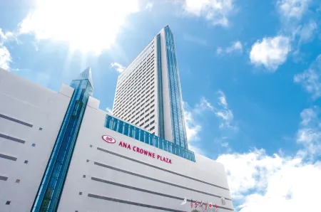 ANA Crowne Plaza Kobe Отели рядом со станцией JR Shin-Nagata Station