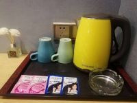 柠檬时尚酒店(重庆南坪万达店) - 优品大床房