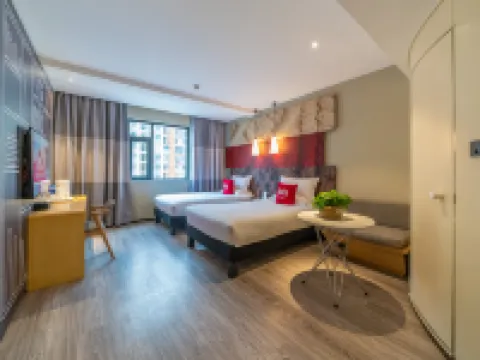 Ibis Hotel (Kangding) Hoteles en Kangding