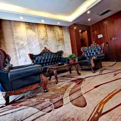 喆啡酒店（格爾木華興廣場店） Rooms