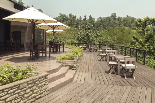 더 파빌리온 히말라야 레이크 뷰