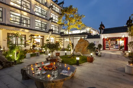 Yunding Garden Отели рядом с достопримечательностью «Yongning Bridge»