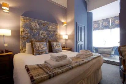 Georgian House Hotel