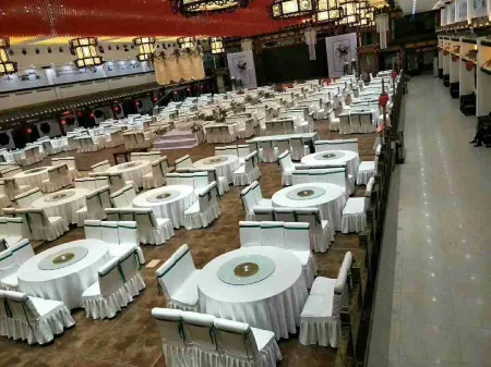 JINGBIAN ZIJINGCHENG HOTEL Отели рядом с достопримечательностью «The Wave Valley Scenic Area»