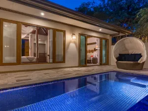 Crimson Resort and Spa Mactan
