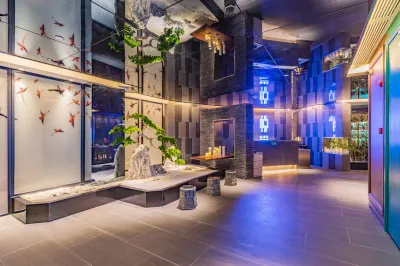 Yueyanglou • Huaman Hotel (Food Street Nanhu Peninsula Branch)