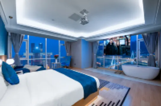 Tianqing River View Hotel (Chongqing Jiefangbei hongyadong)