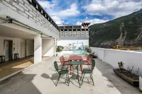 7Days Inn Hotel (Daocheng Shangri-La Yading Scenic Area) Hotels in Shangri-La Town