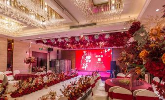 Henghe Chuntian Holiday Hotel