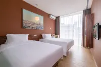 Colour Inn (Shenzhen Dongmen)