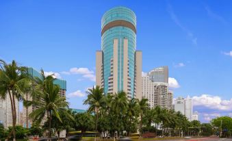 Golden Sea View Hotel - Housity