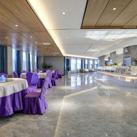 H Hotel (Xingyang Zhengzhou High-speed West Station)