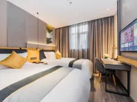 Homeinn Selected Hotel (Shanghai No.1 Yaohan Shangcheng road Subway Station) Hotels near Lujiazui Central Greenland