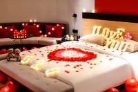 YUNIK Hotel (Taiyuan Liuxiang Zhonglou Street Causeway Bay Plaza Branch) Hotels in Taiyuan
