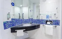 Holiday Inn Express EDINBURGH - ROYAL MILE by IHG