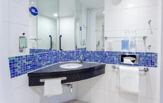 Holiday Inn Express EDINBURGH - ROYAL MILE by IHG