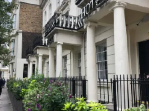 Berjaya Eden Park London Hotel Hotels near Hyde Park