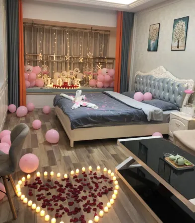 Weifan Theme Apartment (Bus Station Branch)