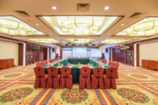 โรงแรมรีสอร์ทจิ่วไจ้