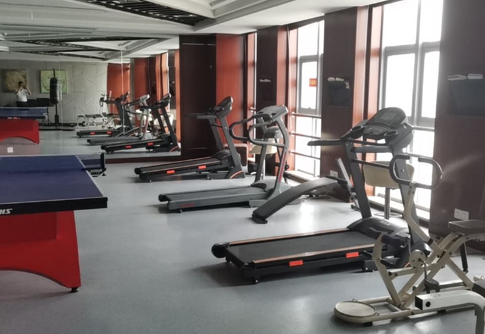 강 보 라이 피닉스 호텔 장옌의 외부 전경