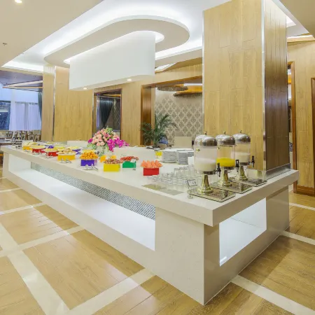 Yin Cheng Business Hotel
